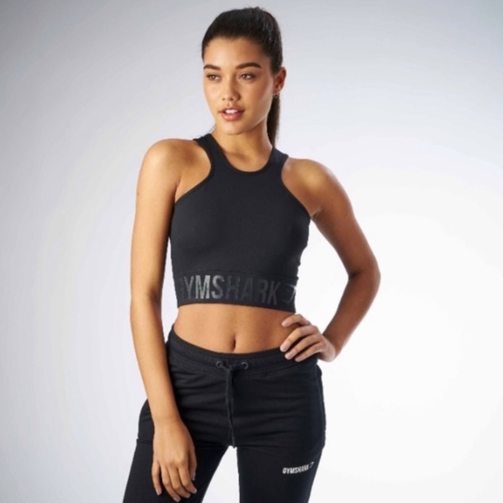 Gymshark Serene Sports Bra  Crop Top Size Medium
